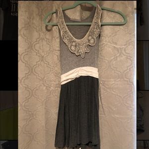 Sleeveless lace top